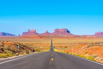 2025년 하반기 주목할 증권 용어, 지표 및 의미 풀이: PER, PBR, EV/EBITDA 3가지 알아보기